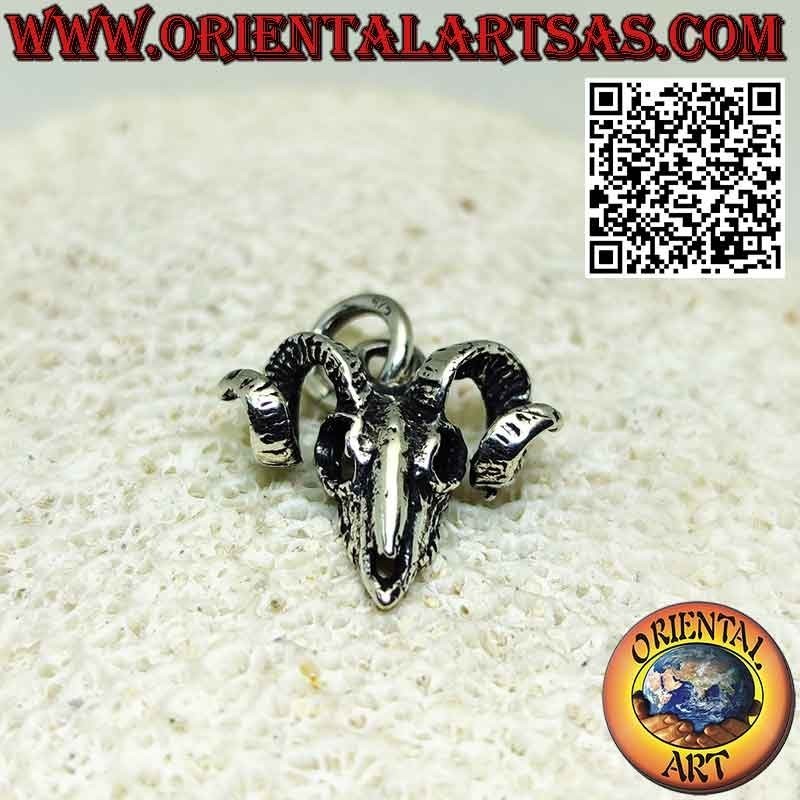 Three-dimensional ram (ram) skull silver pendant