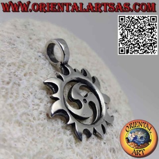 Pendentif en argent, Solar Tomoe aussi appelé mitsu-domoe