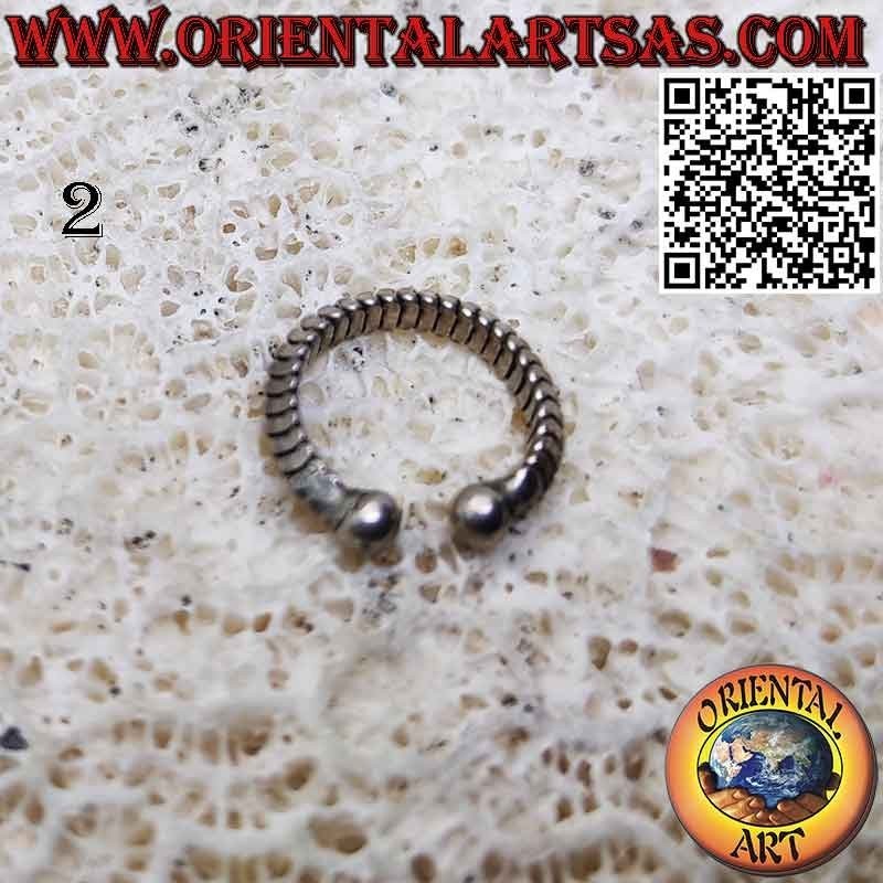 Circulo sin agujero en plata ideal para tabique, oreja y labrum