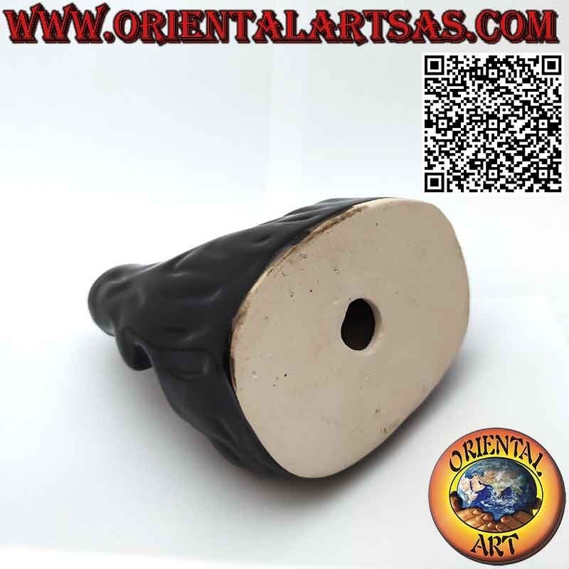 Backflow burner for incense, Aum or Om (ॐ) cone, in ceramic cascade of smoke