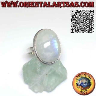 Anello in argento con pietra di luna arcobaleno ovale grande semplice