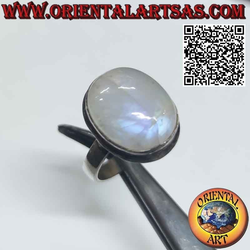 Anello in argento con pietra di luna arcobaleno ovale grande semplice