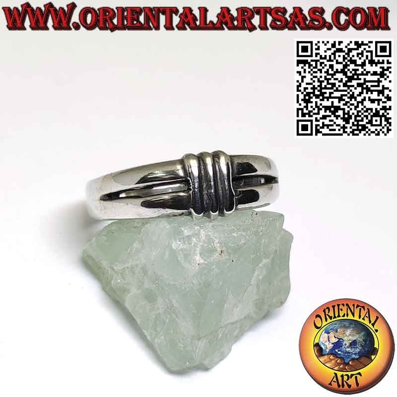 Silver band ring with horizontal division joined by 3 lines