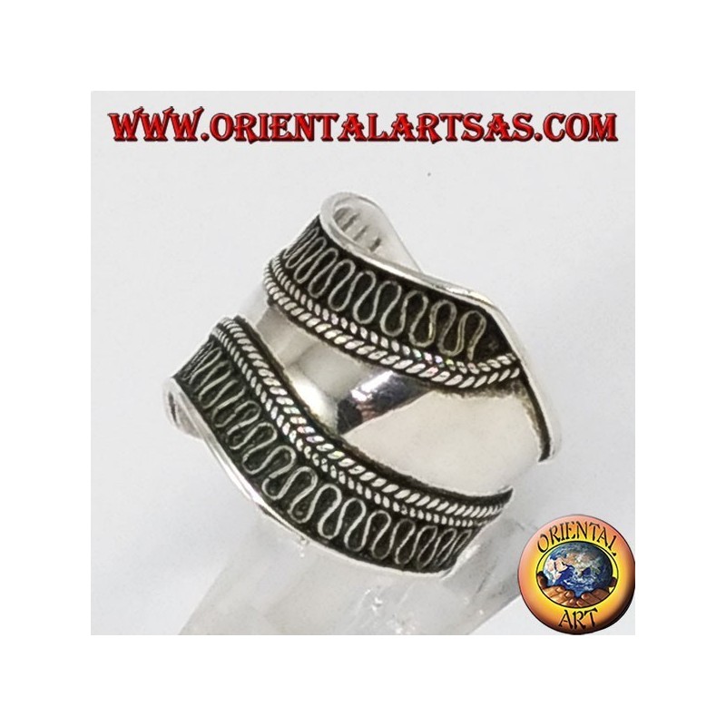 Anello fascia larga in argento, Bali con bordi lavorati