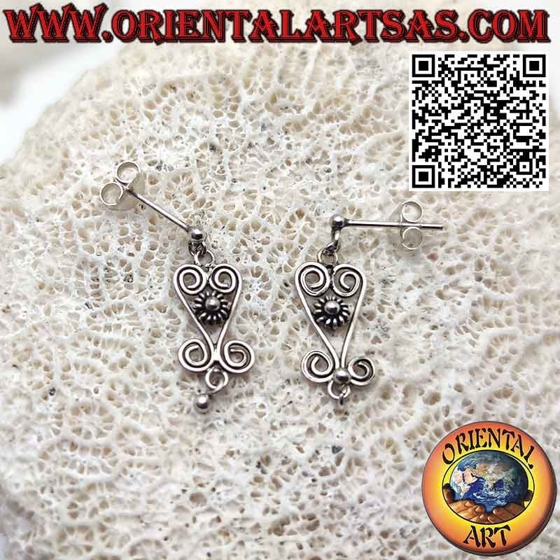 Pendientes de plata, colgante de lóbulo de flor pequeña con espirales