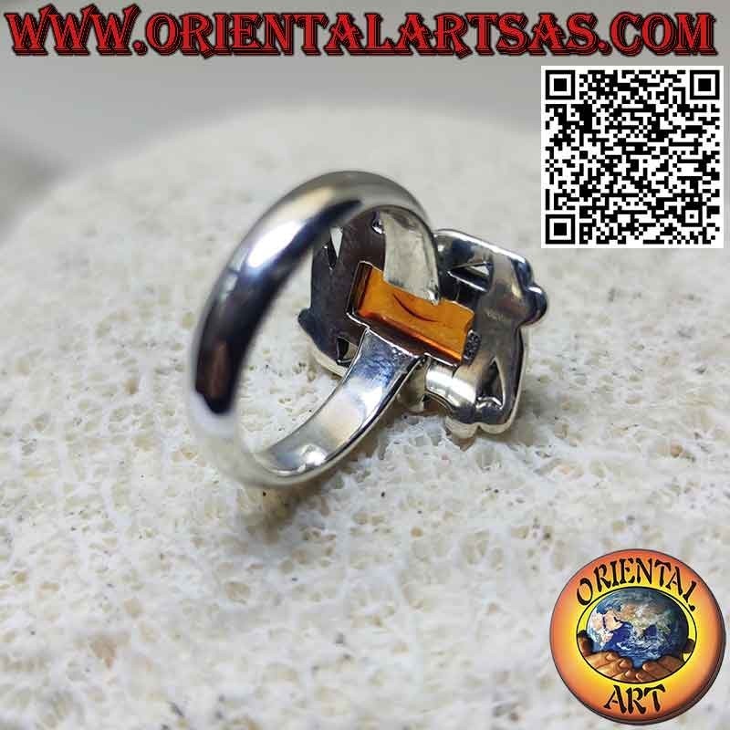 Silver ring with rectangular Baltic amber and baroque frame edge