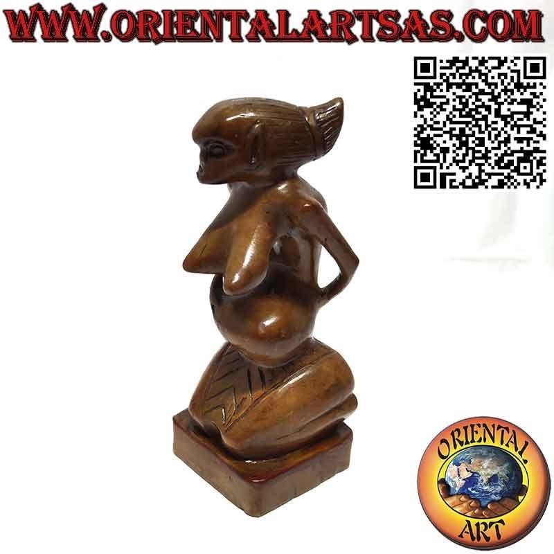 Scultura ancestrale della dea abbondanza in legno di provenienza Papua