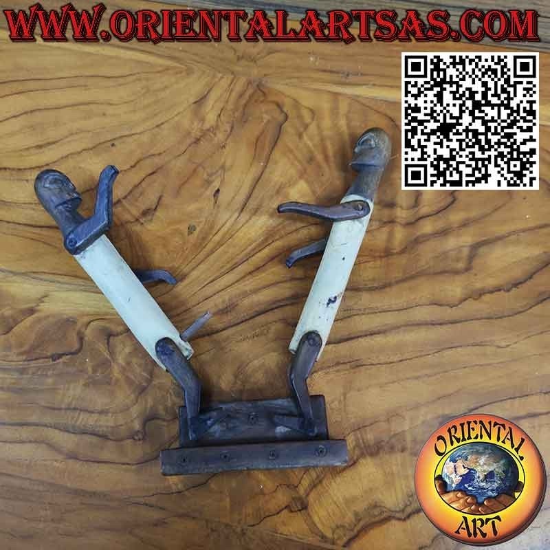 Escultura pareja de enamorados Dayak Borneo en hueso de ébano primitivo tribal