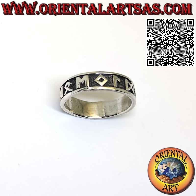Band ring in hypoallergenic silver with high relief Celtic runes