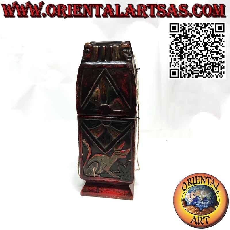 Scatola antica per medicina in legno intagliata e decorata Borneo Dayak