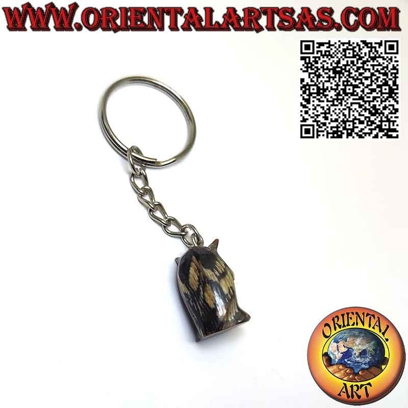 Three-dimensional owl keychain in hand carved buffalo horn with metal ring