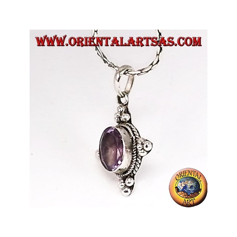 Silver pendant with gorgeous natural oval amethyst