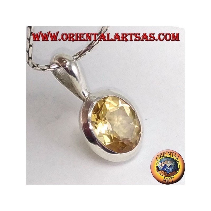 Pendentif en argent avec Topaze naturel ovale niché