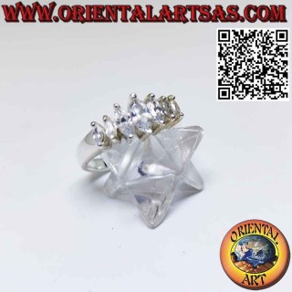 Bague en argent avec 7 zircons navettes croissants et décroissants