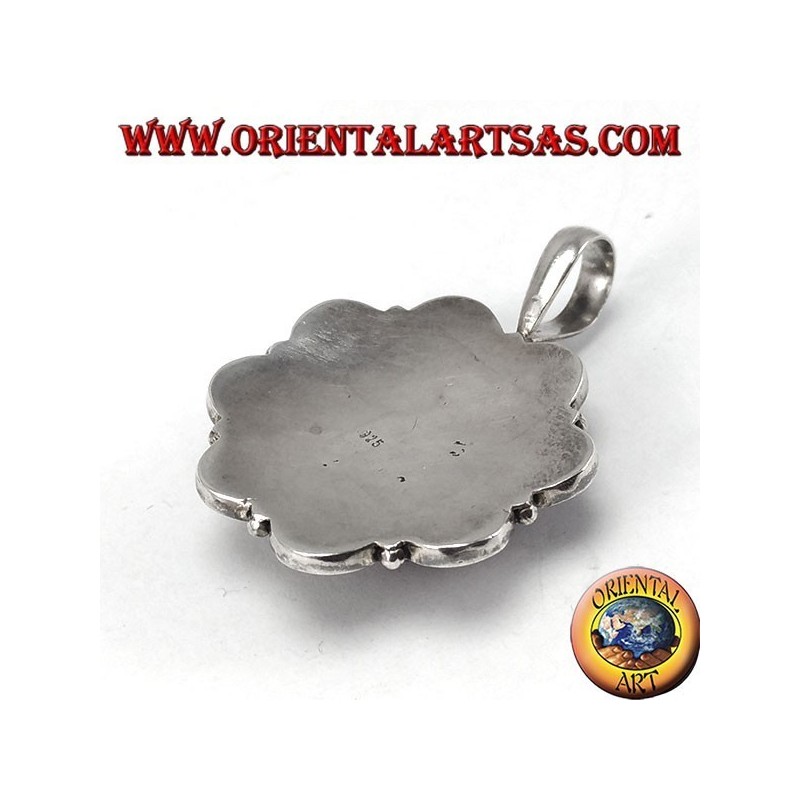 Colgante de plata con cornalina redonda, hecho a mano