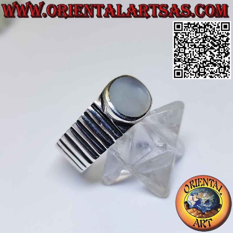 Silver ring with striped band with high relief oval mother-of-pearl