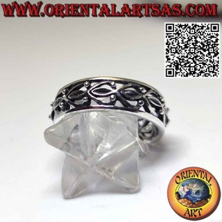 Anillo banda de plata hipoalergénica perforada con esferas superpuestas