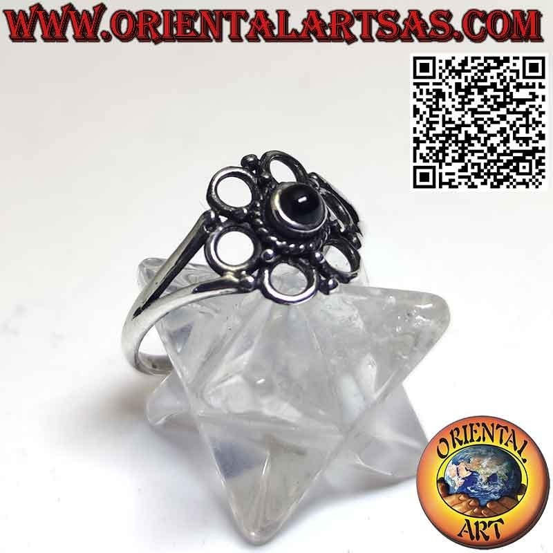 Flower-shaped silver ring with round onyx in the center