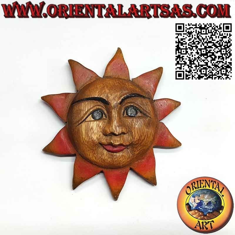 Wall sun in solid wood colored with warm colors of Ø cm.13