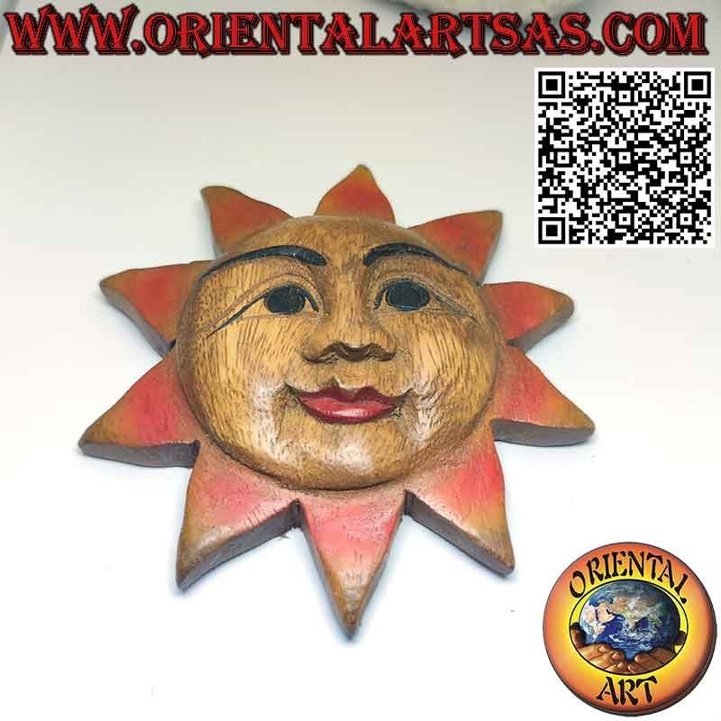 Wall sun in solid wood colored with warm colors of Ø cm.13