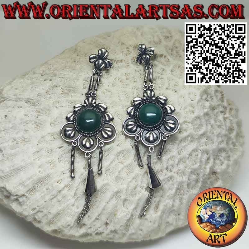 Orecchini in argento grandi e lunghi con agata verde tonda e pendenti