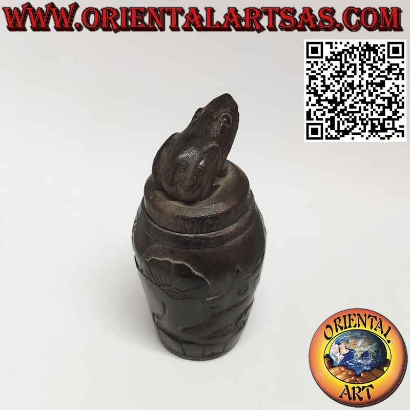 Runde Medikamentenbox aus handeingelegtem Holz mit Frosch auf der Kappe