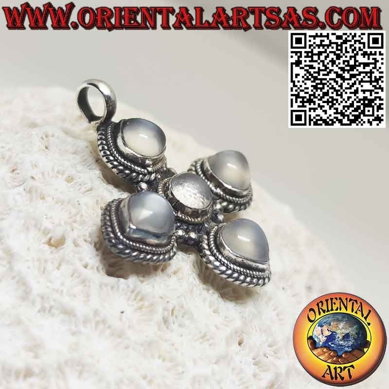Colgante de plata, cruz griega con 4 gotas y 1 piedra luna redonda