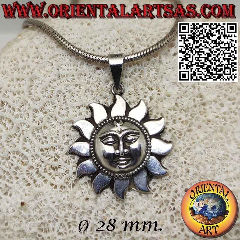 Silver pendant sun and shaped face handmade in Nepal 28 mm.Ø