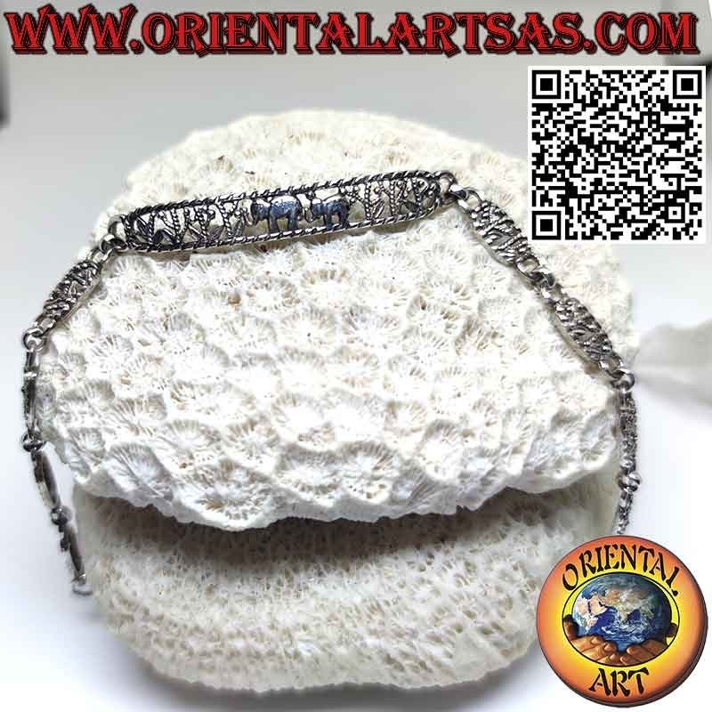 Pulsera semirrígida de plata 925 con 2 elefantes centrales tallados