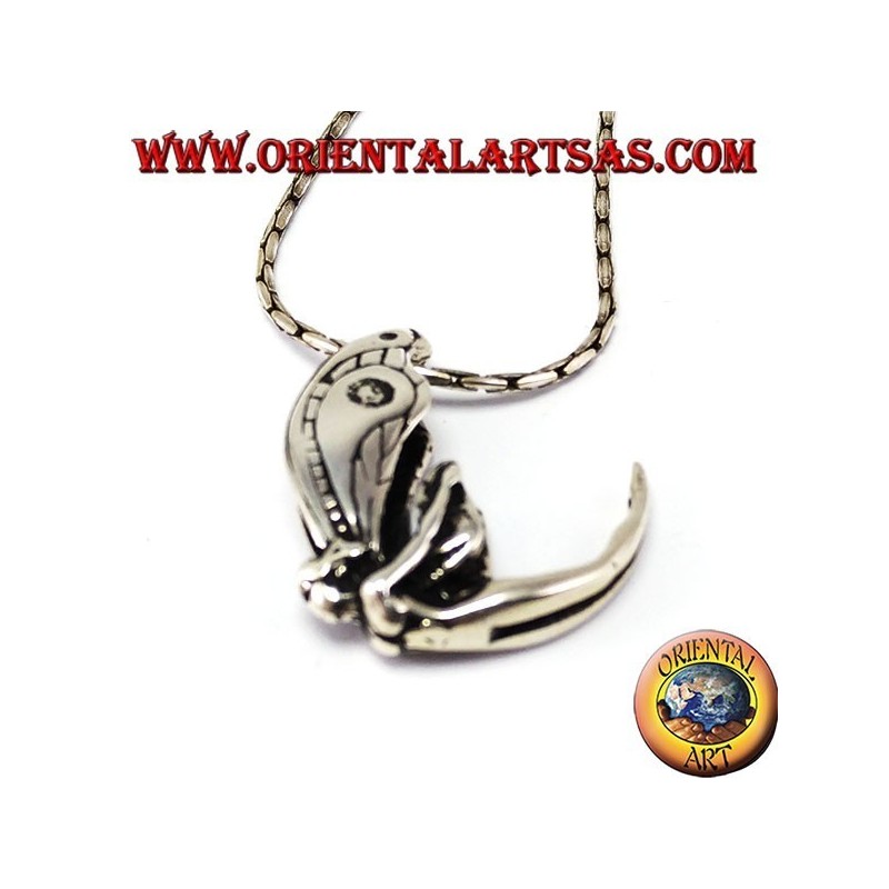 Pendentif argent, Fée en vol
