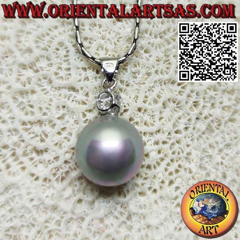 Silver pendant with gray pearl and round faceted zircon on top
