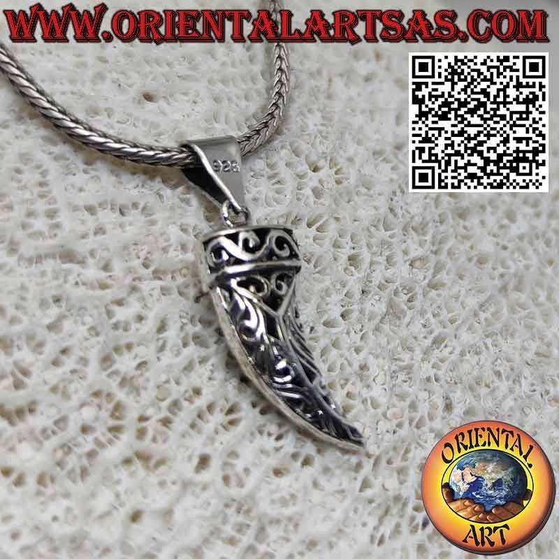 Pendentif en argent avec corne porte-bonheur contre le mauvais œil et la malchance