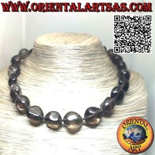 Necklace of pebbles in natural smoky quartz with silver clasp