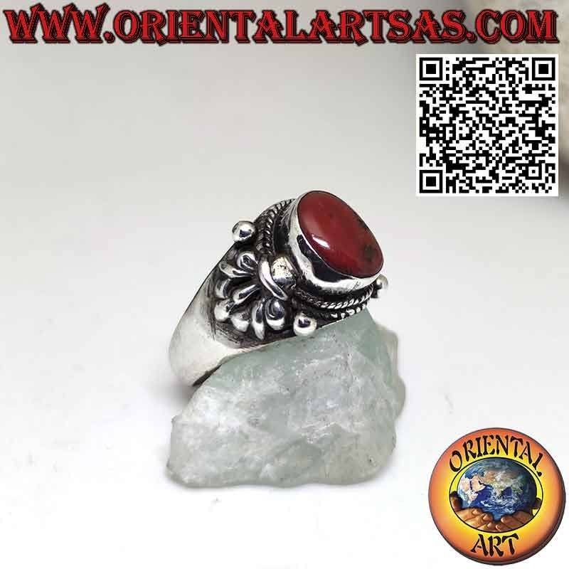Bague avec corail tibétain ancien en argent 925‰ fabriqué au Népal