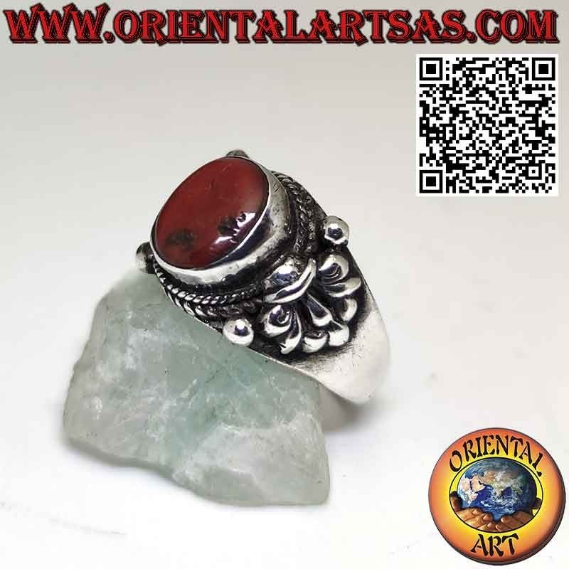 Bague avec corail tibétain ancien en argent 925‰ fabriqué au Népal