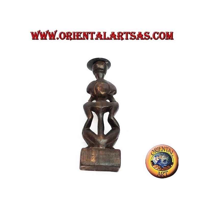 Statua donna tribale in legno a portacandele