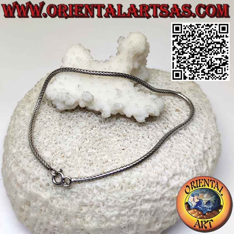 2 mm quadratisches indonesisches Schlangenarmband aus massivem 925‰-Silber