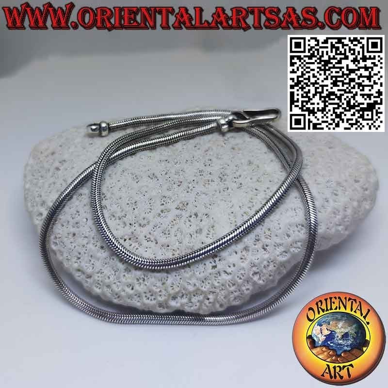 Collar de serpiente en plata de 700‰, 48 cm de largo, 3 mm de espesor