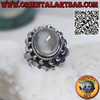 Anello in argento con pietra di luna naturale contornata da sfere