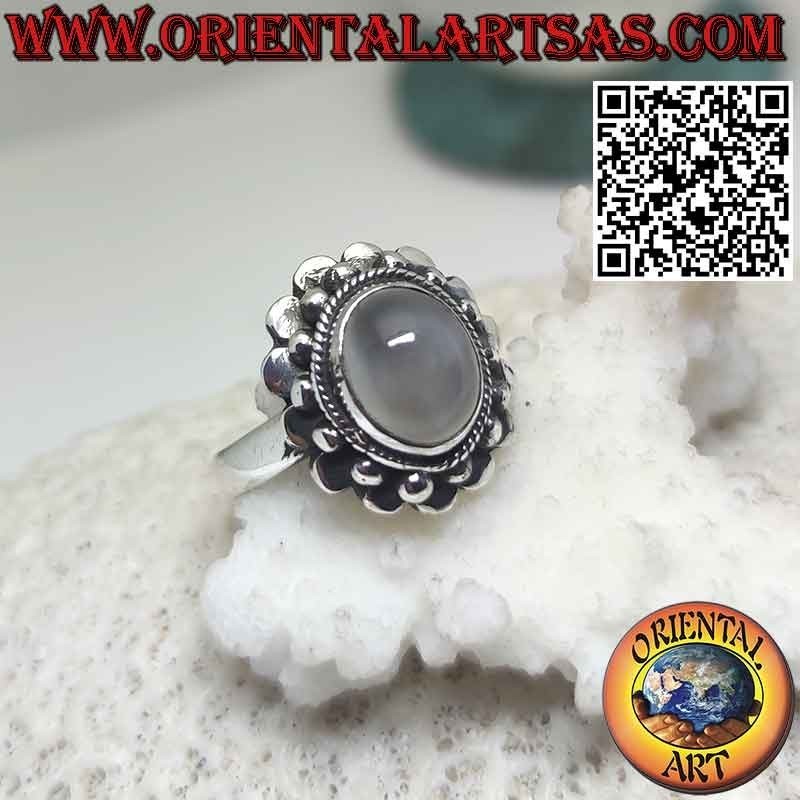 Bague en argent avec pierre de lune naturelle entourée de sphères