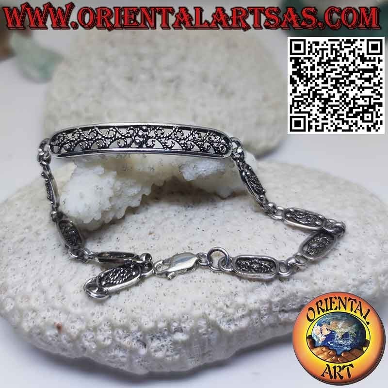 Halbstarres 925 ‰ Silberarmband mit filigranen Verzierungen