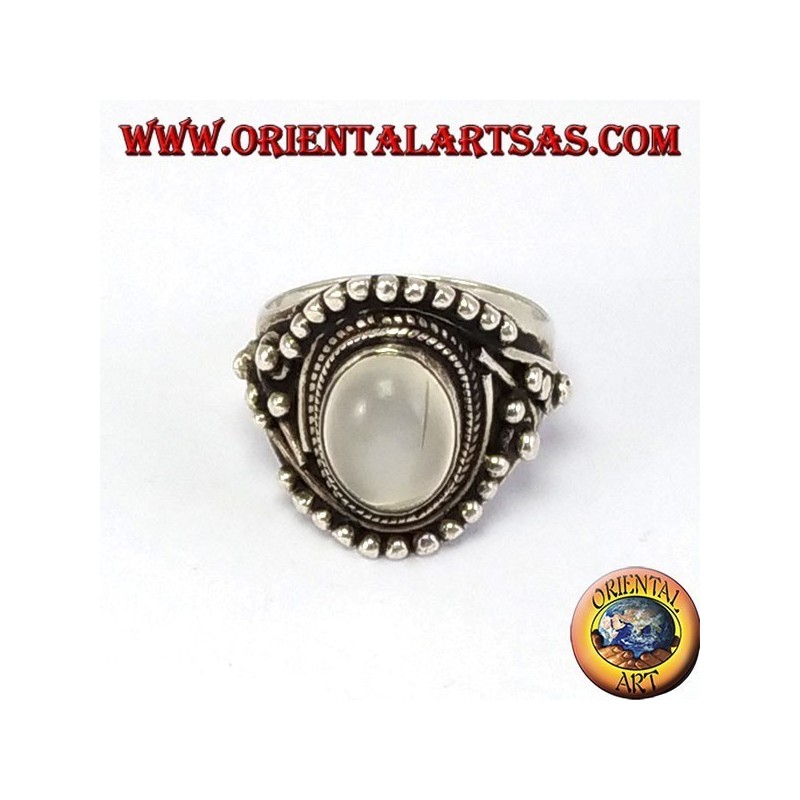 Silberring mit ovalem Mondstein (adularia) mit asymmetrischen Dekorationen Kugeln