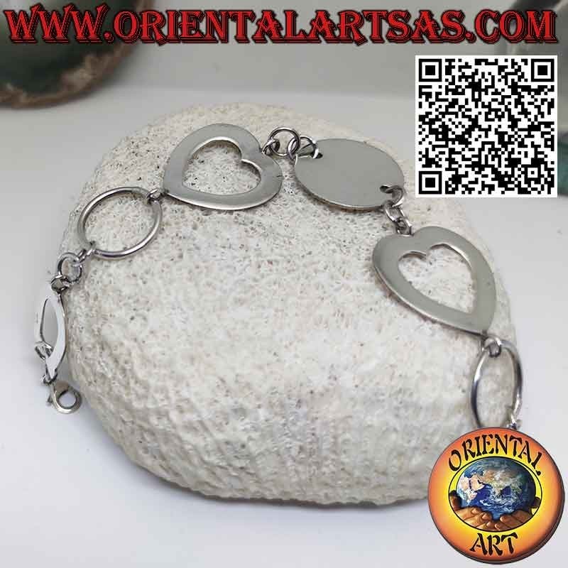 Silver bracelet with 1 round plate 2 hearts and 1 horseshoe