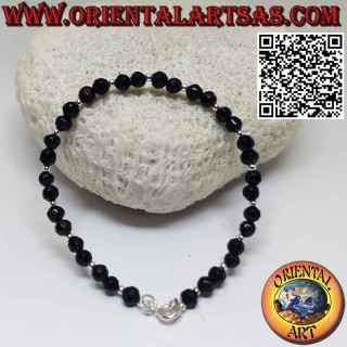 Armband mit facettierten Onyxkugeln und 925er Silberkugeln