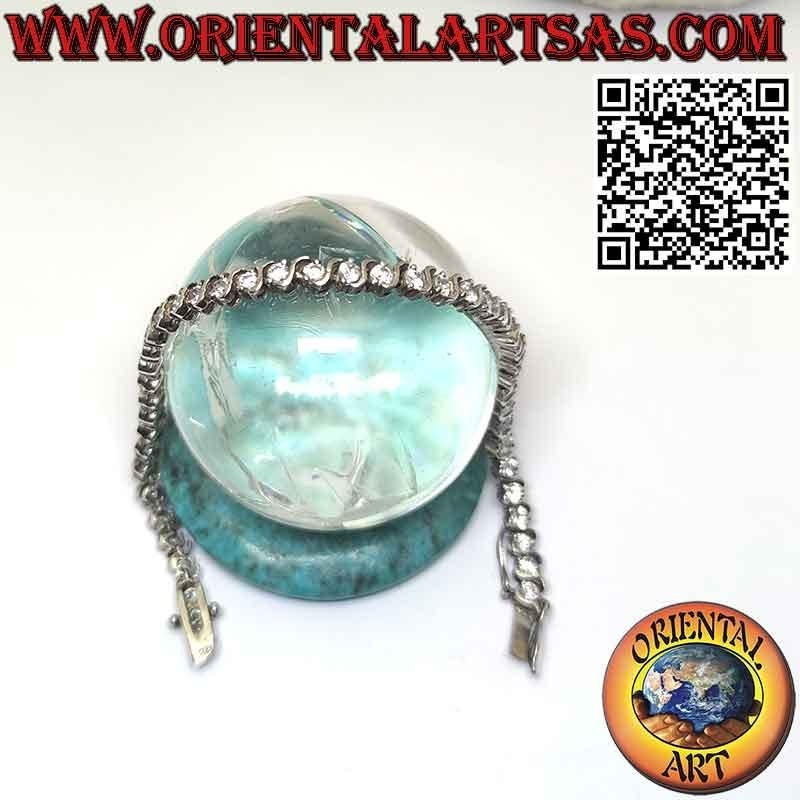 Tennisarmband aus 925‰ Silber mit einzeln gefassten Zirkonen