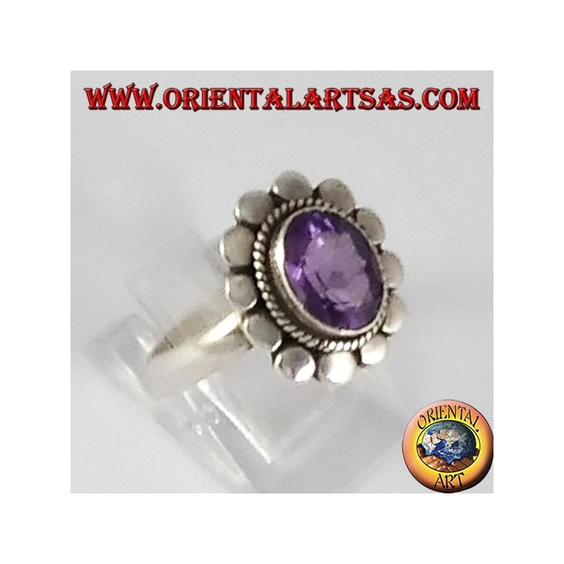 Anillo de plata con amatista naturales facetas borde ovalado tachonado