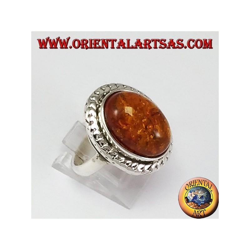 Anello d'argento con Ambra ovale grande