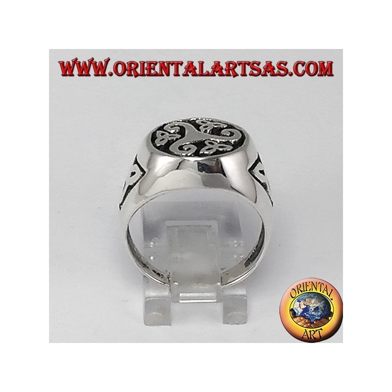 Ring Silber Siegel Triskell mit Tyrone Knoten
