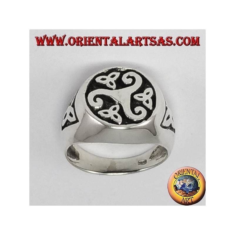 Plata anillo de sello Triskell con nodos Tyrone