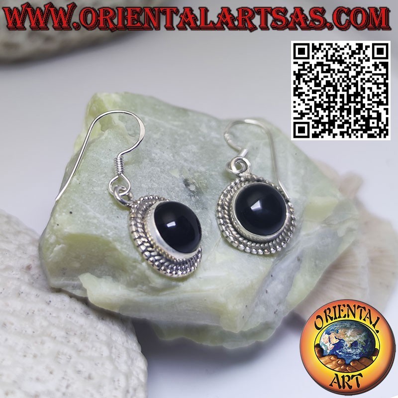 925 silver earrings with round onyx surrounded by braid and spheres